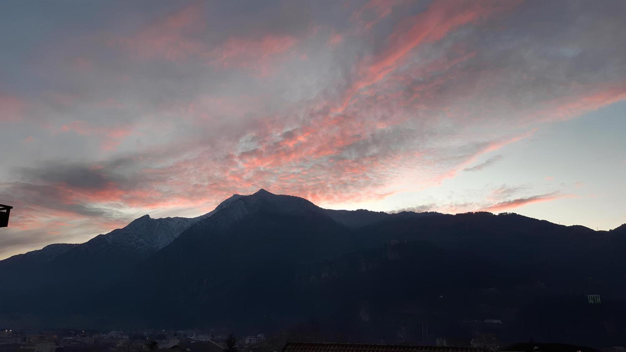 Over The Castle Apartment Trento Kültér fotó